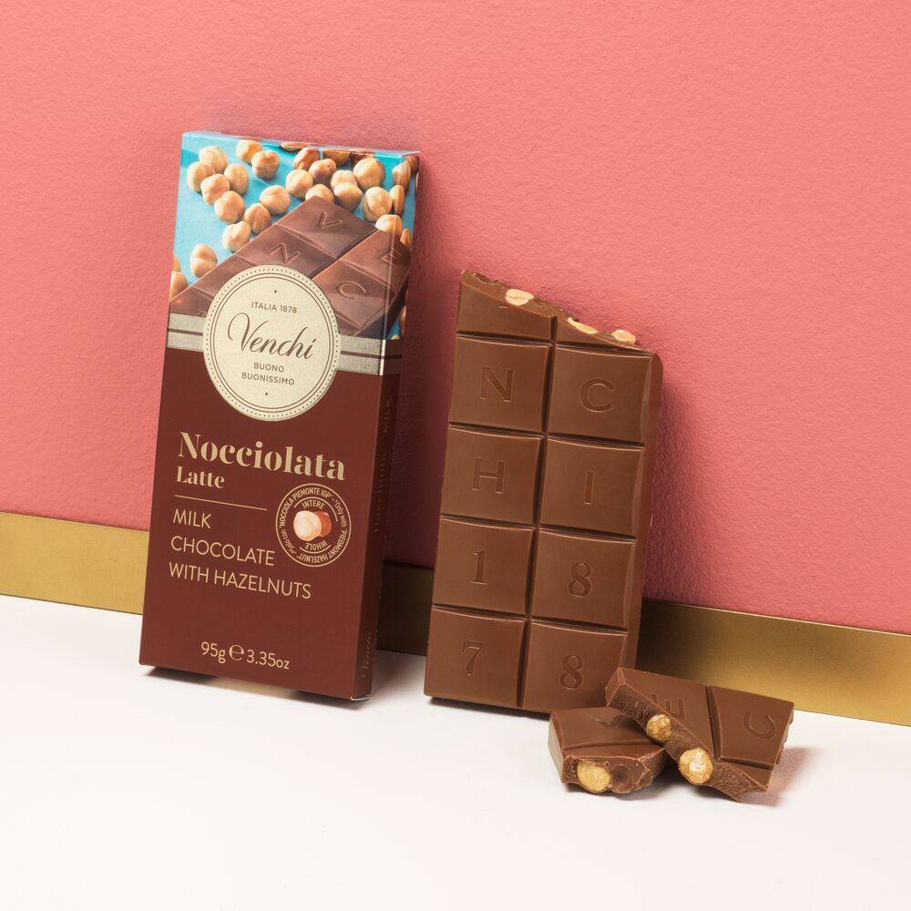 香港 ノベルティ ハニヴ ミロ Venchi Fine Italian Chocolate - Milk Chocolate Hazelnut bar