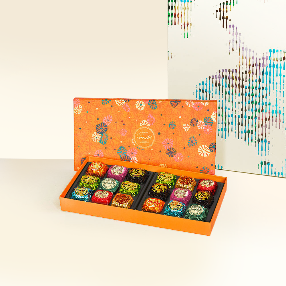 千花系列Chocoviar巧克力長方形禮盒(18pcs) – Venchi Fine Italian